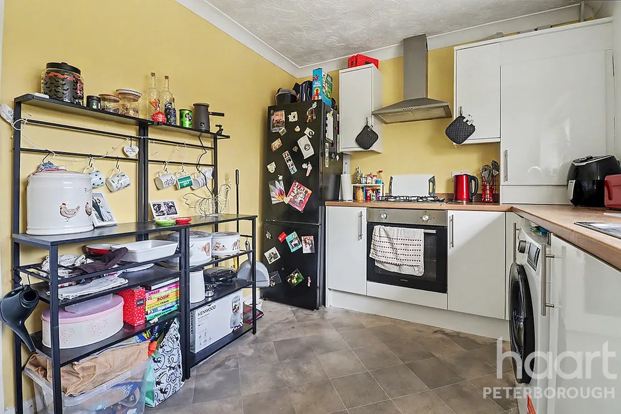 Cherrytree Grove, Peterborough, PE1, photo 7