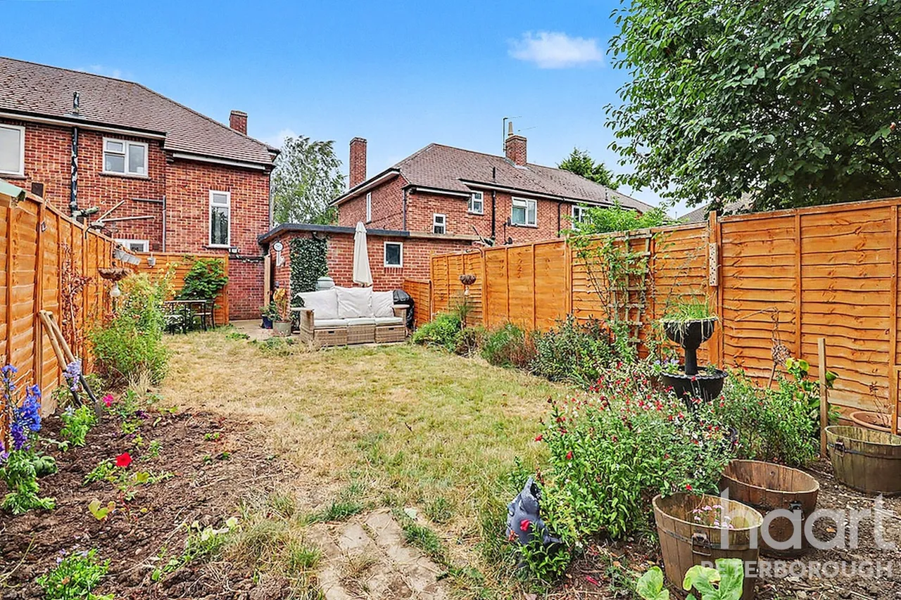 Cherrytree Grove, Peterborough, PE1, photo 12