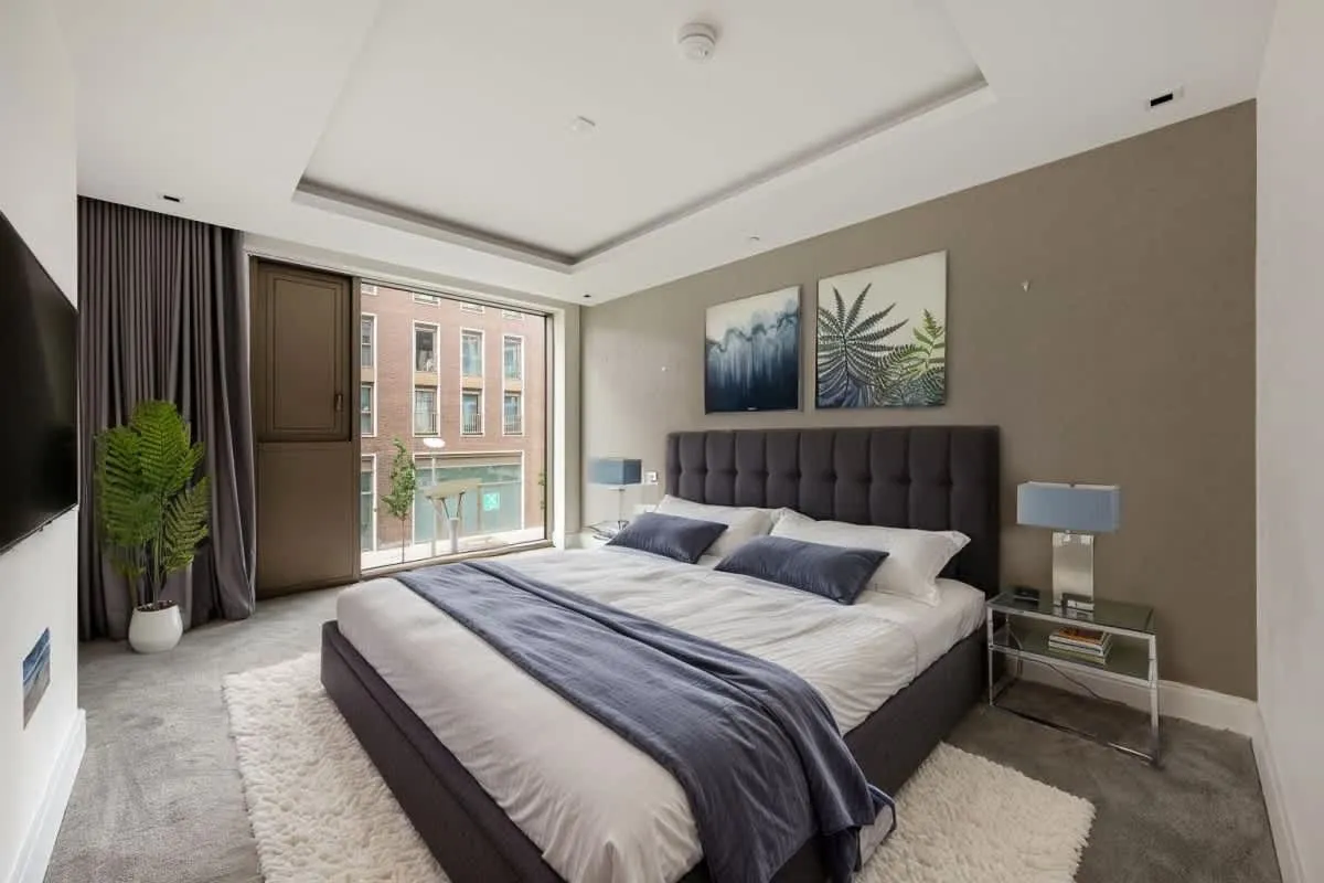 Warwick Lane, London, W14, photo 4