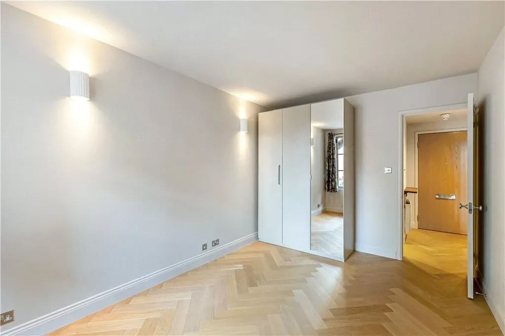 Queen Elizabeth Street, London, SE1 2JW, photo 12