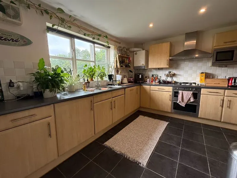 Vernier Crescent, Medbourne, MILTON KEYNES, Buckinghamshire, MK5 6FE, photo 5