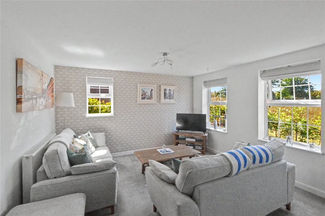 Ezart Avenue, Wetherby, LS22, photo 4