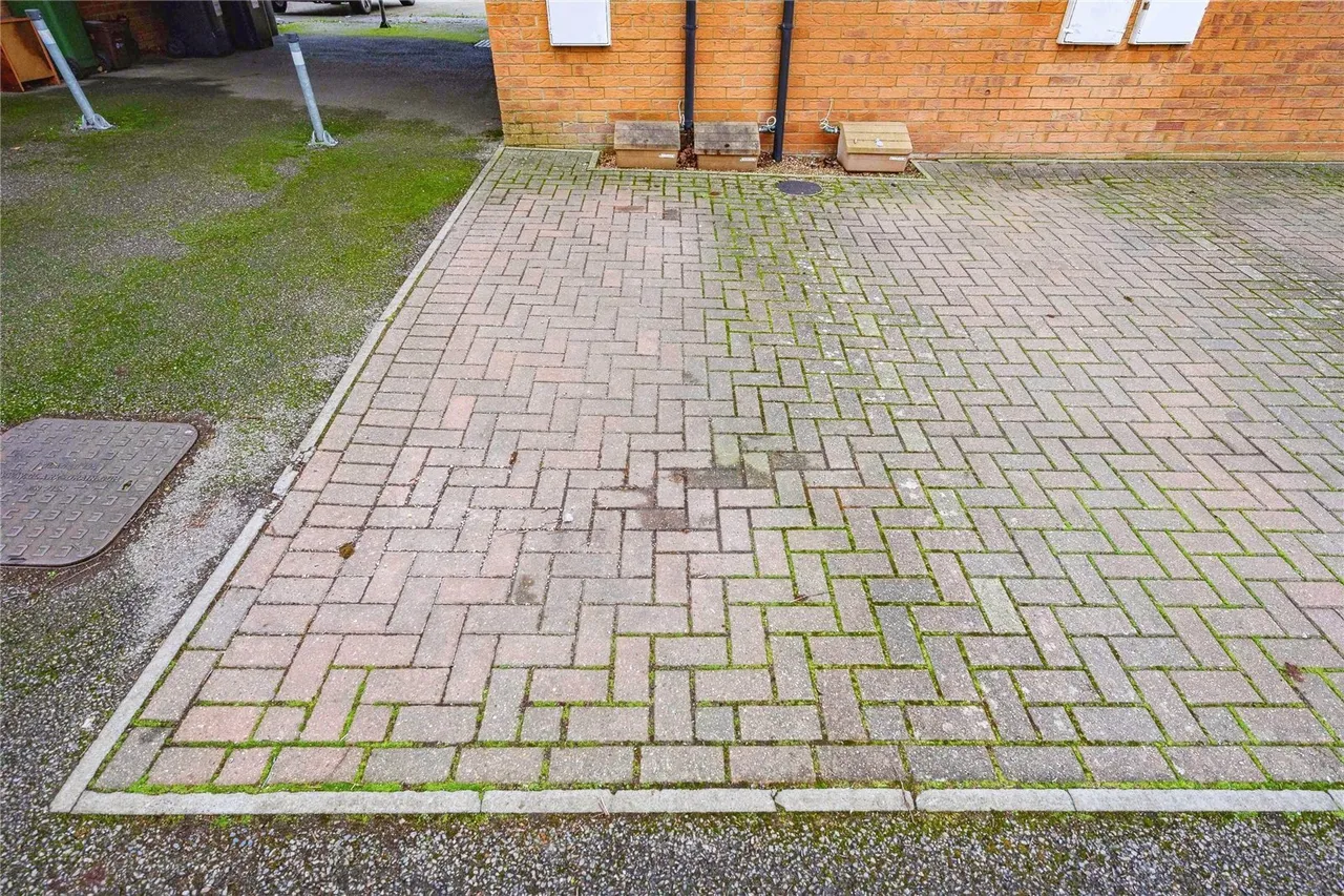 Peppercorn Way, Dunstable, Bedfordshire, LU6, photo 8
