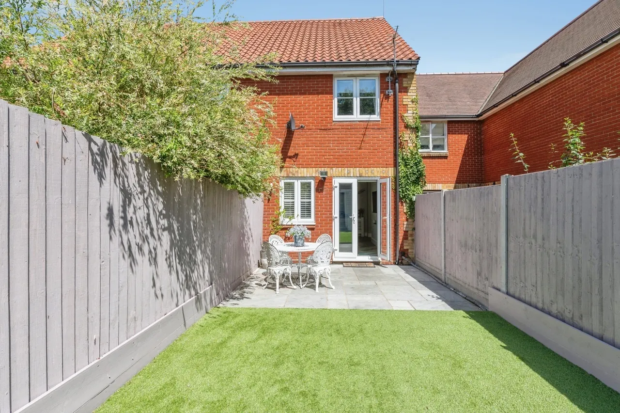 Bramble Tye, Laindon, Basildon, Essex, SS15, photo 14