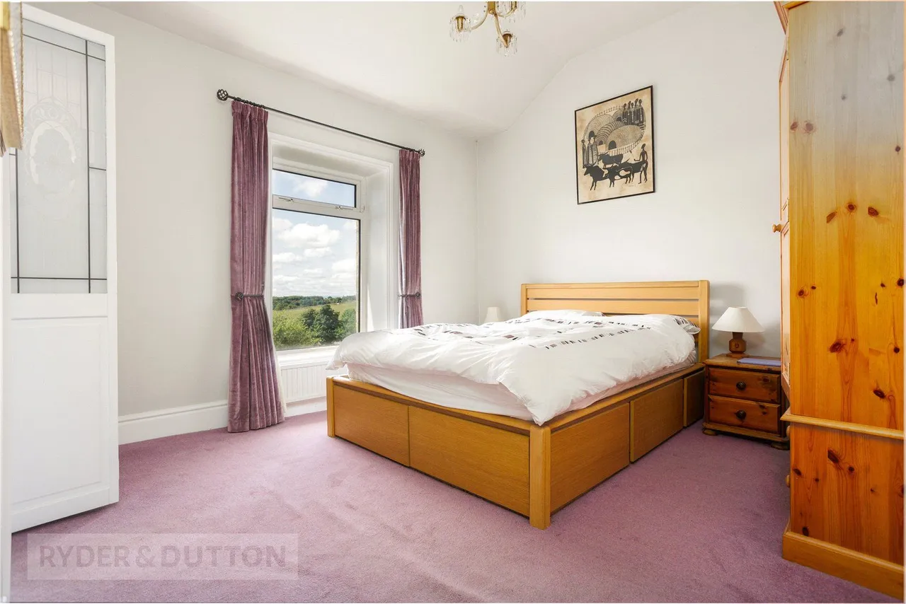 Stockport Road, Lydgate, OL4, photo 22