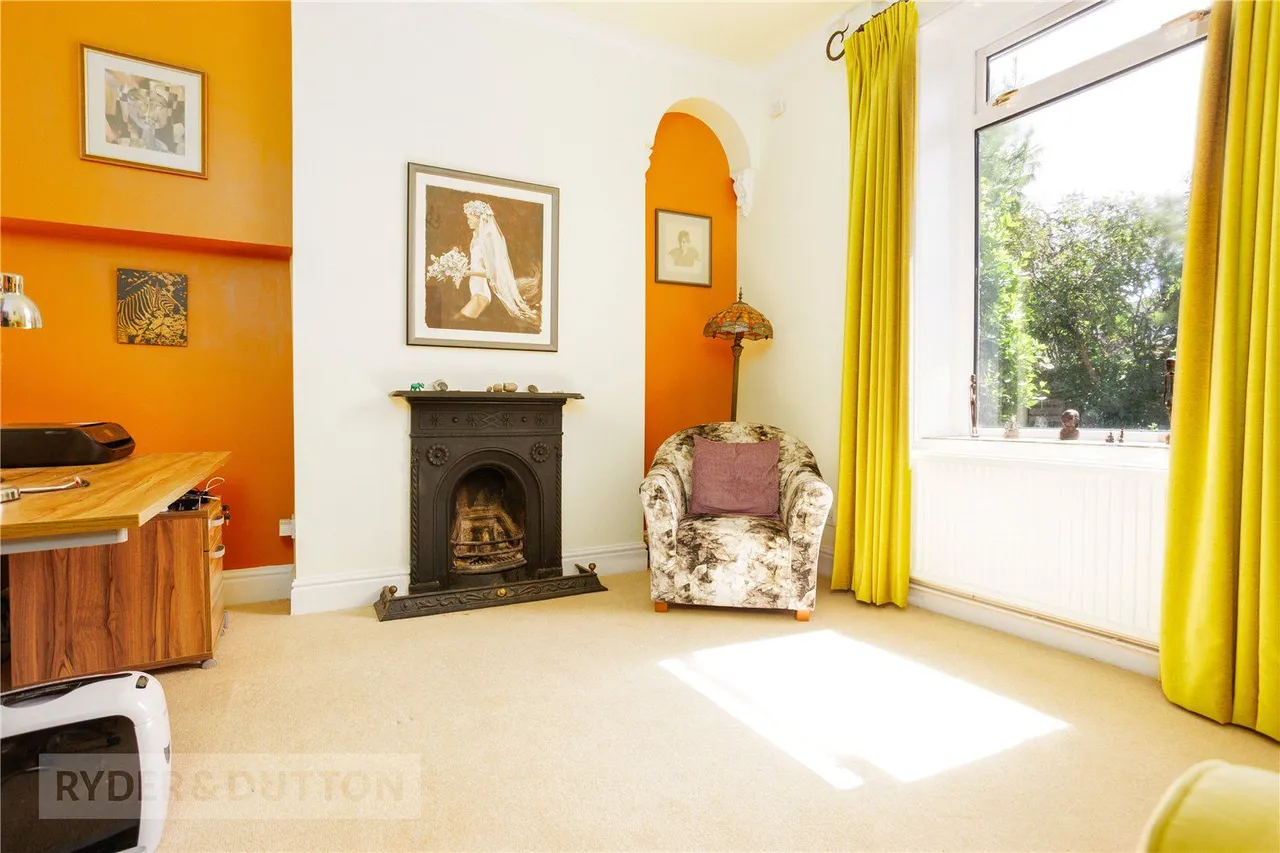 Stockport Road, Lydgate, OL4, photo 6