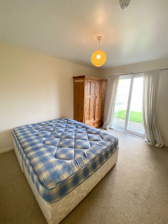 Larch Street, West End, DD1, photo 4