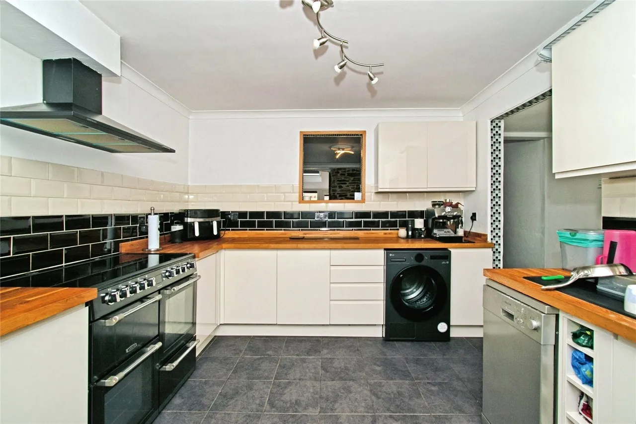 Agar Road, Truro, TR1, photo 2