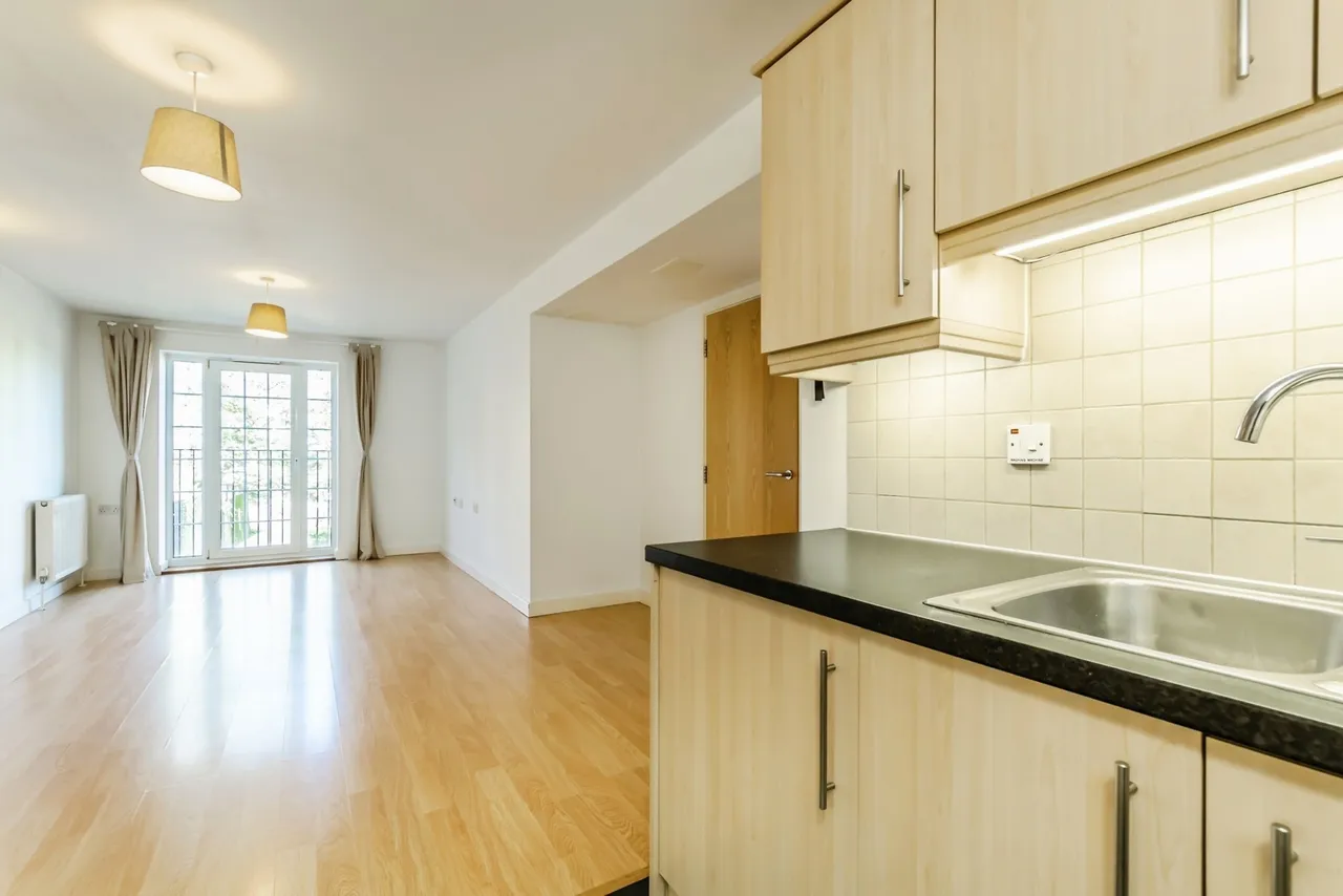Addiscombe Road, Croydon, photo 10