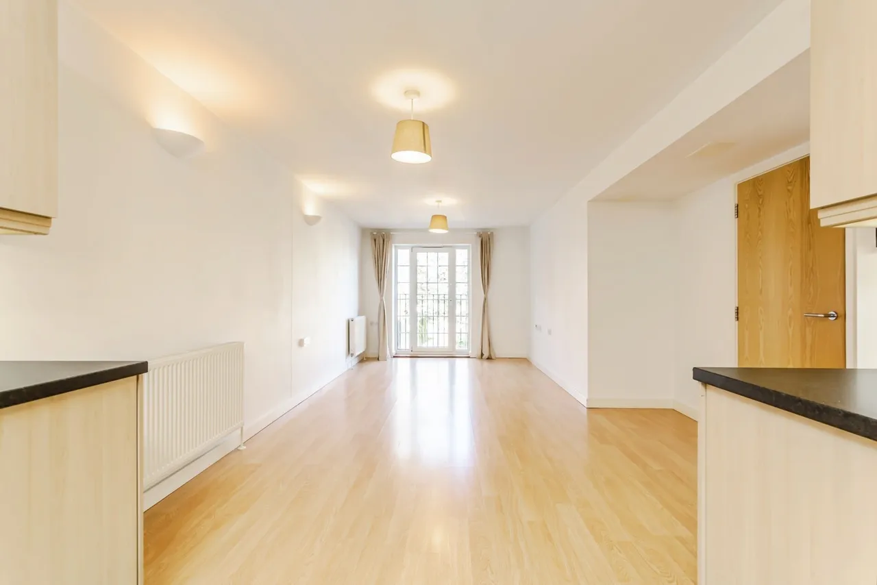 Addiscombe Road, Croydon, photo 3