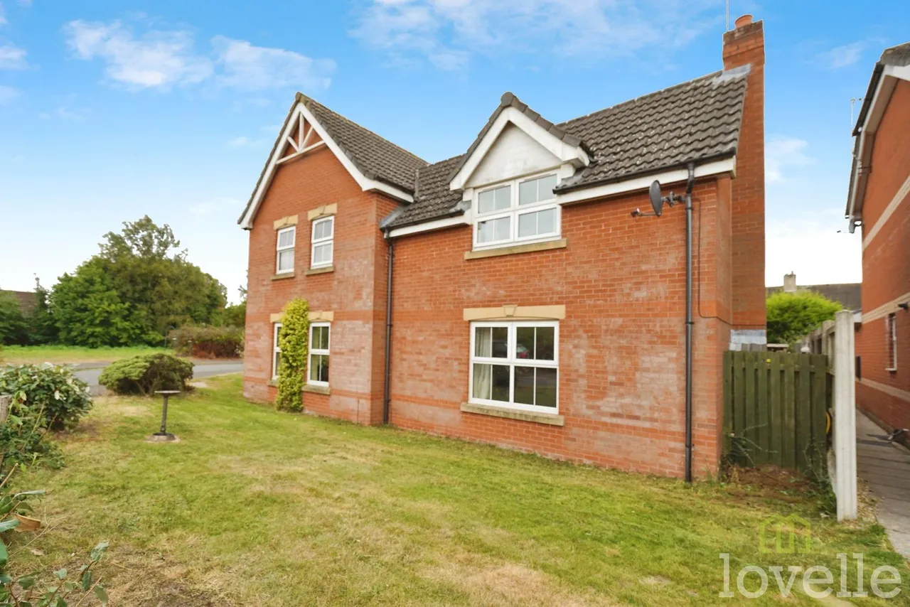 Salisbury Close, Morton, DN21, photo 17