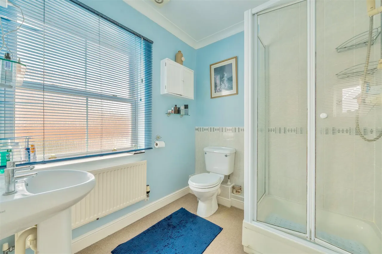 Teasel Close, Devizes, SN10, photo 11