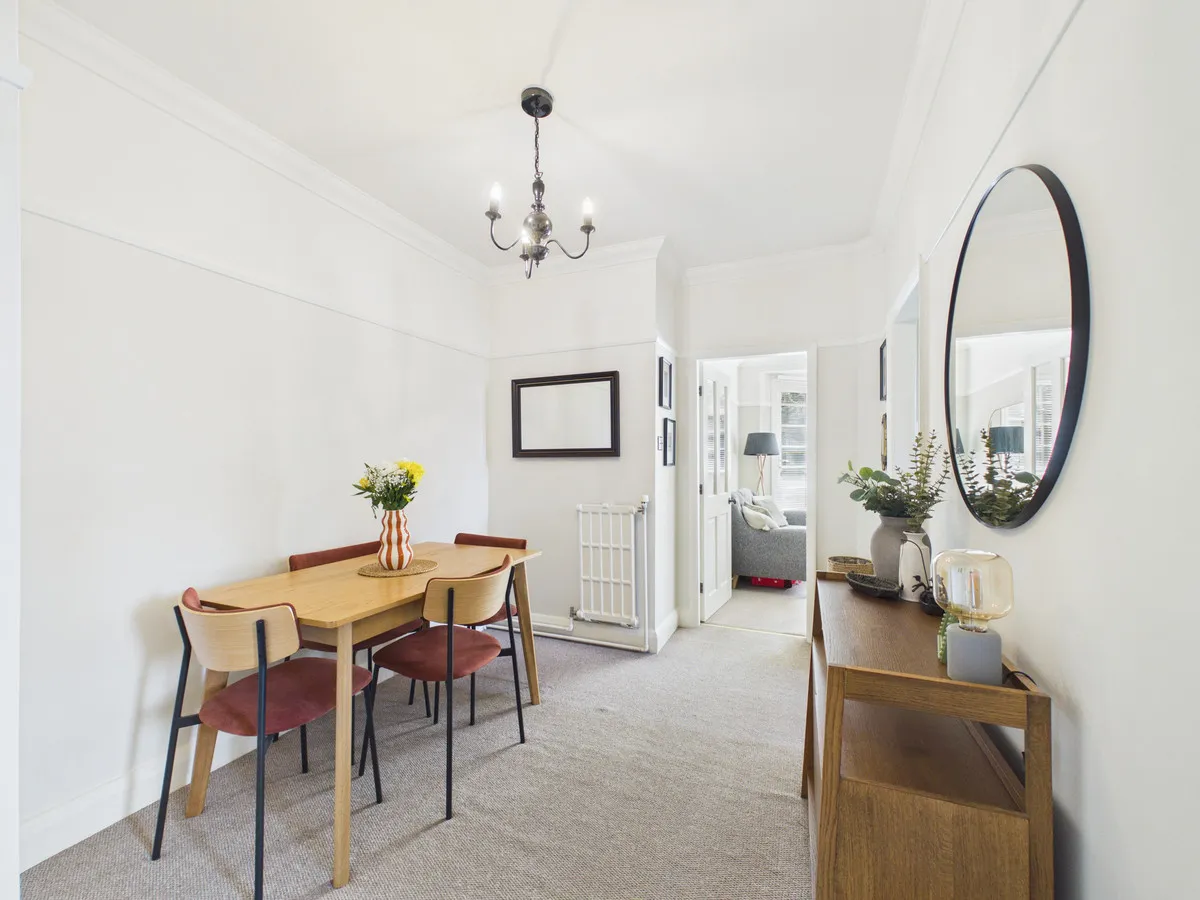 1 bed flat for sale, Knighton Park Road, Stoneygate, LE2