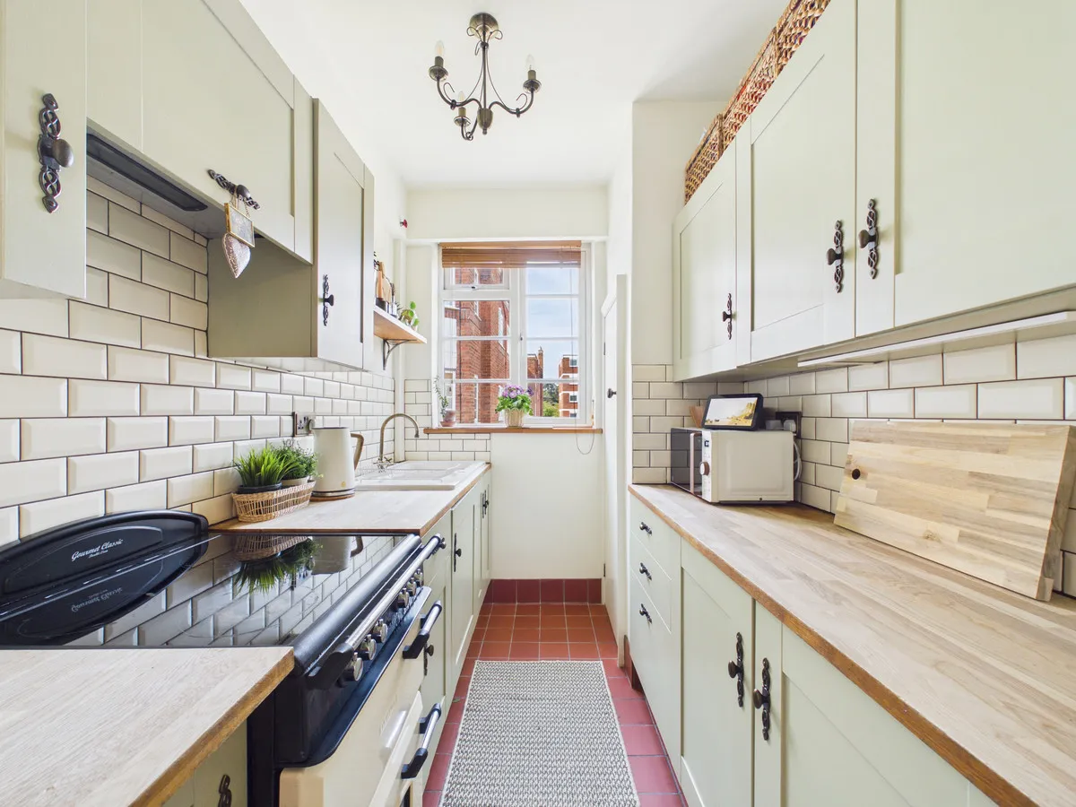 Knighton Park Road, Stoneygate, LE2, photo 5