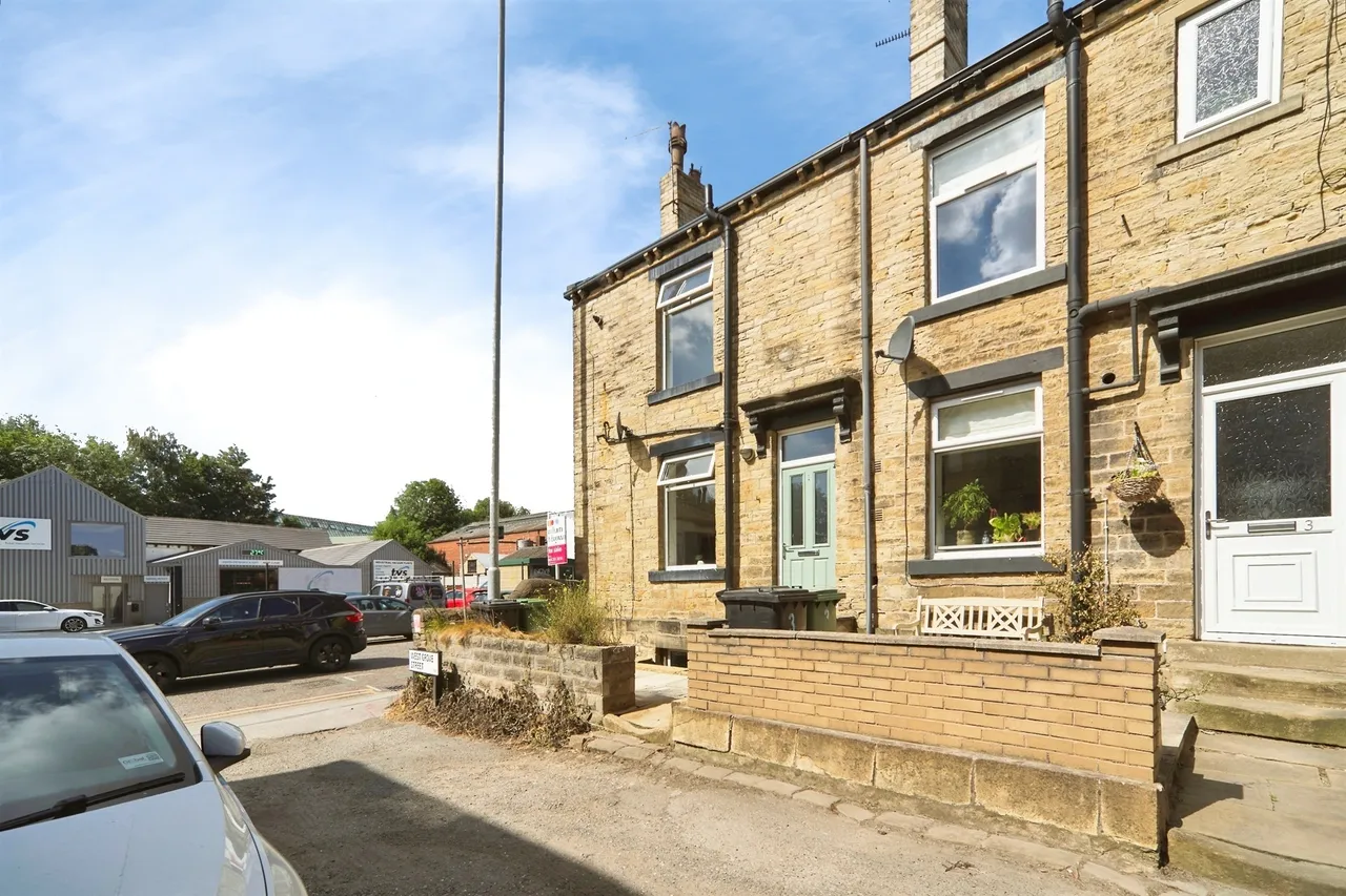 West Grove Street, Stanningley, LS28, photo 17