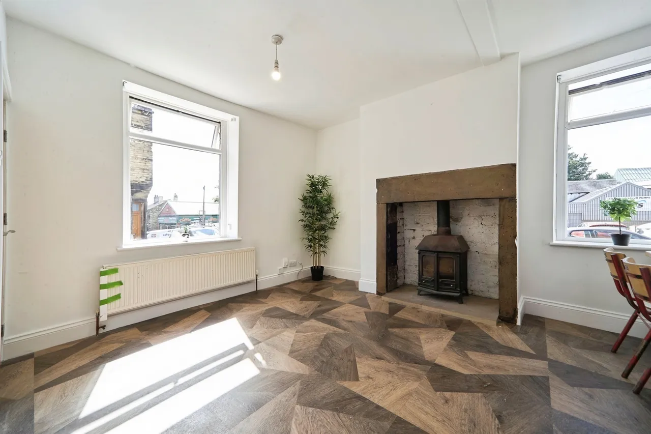 West Grove Street, Stanningley, LS28, photo 2