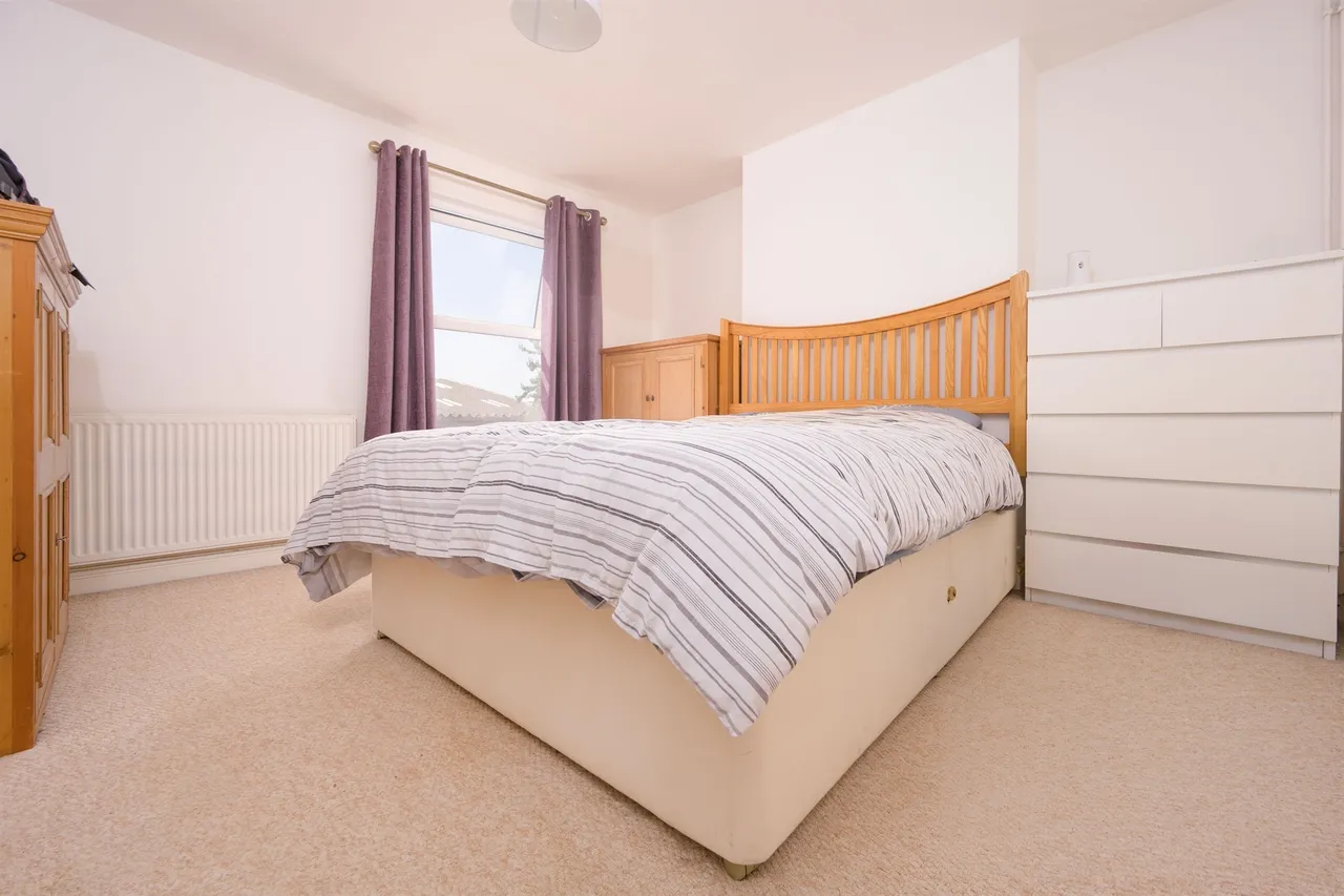William Street, Kettering, NN16, photo 5