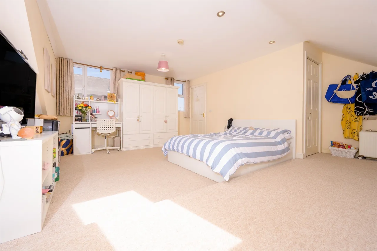 William Street, Kettering, NN16, photo 8