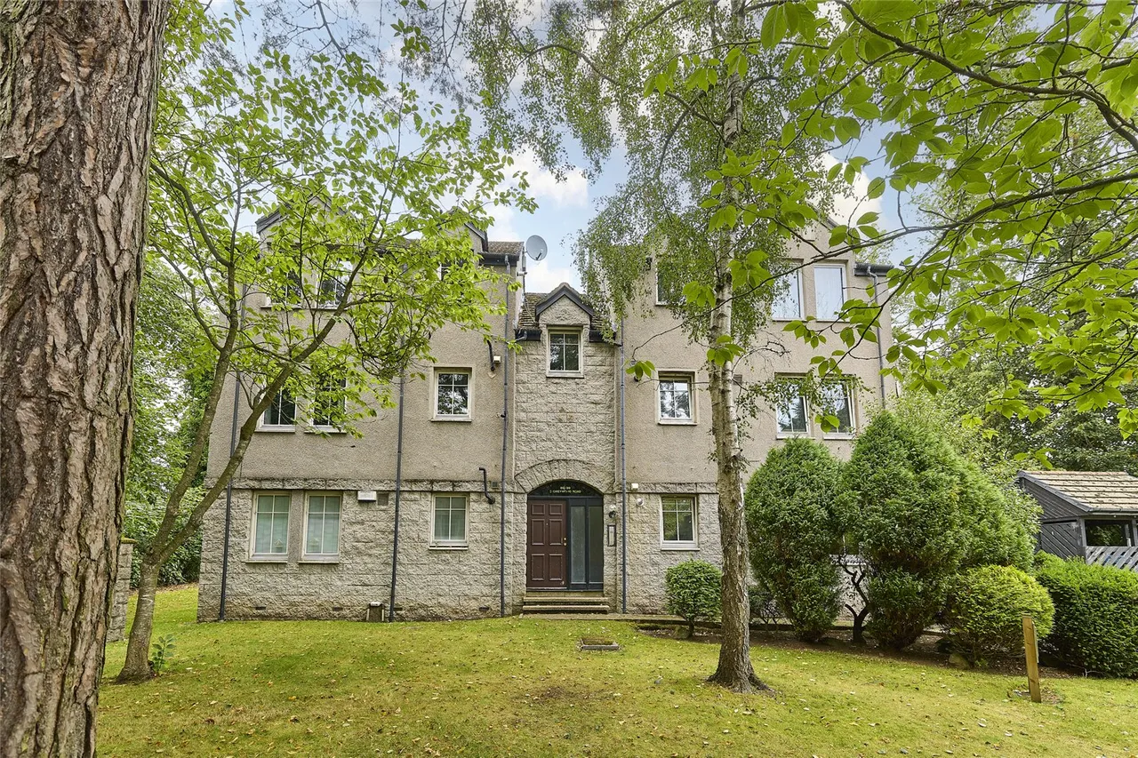 2 bed flat for sale, Stoneywood Road, Stoneywood, AB21