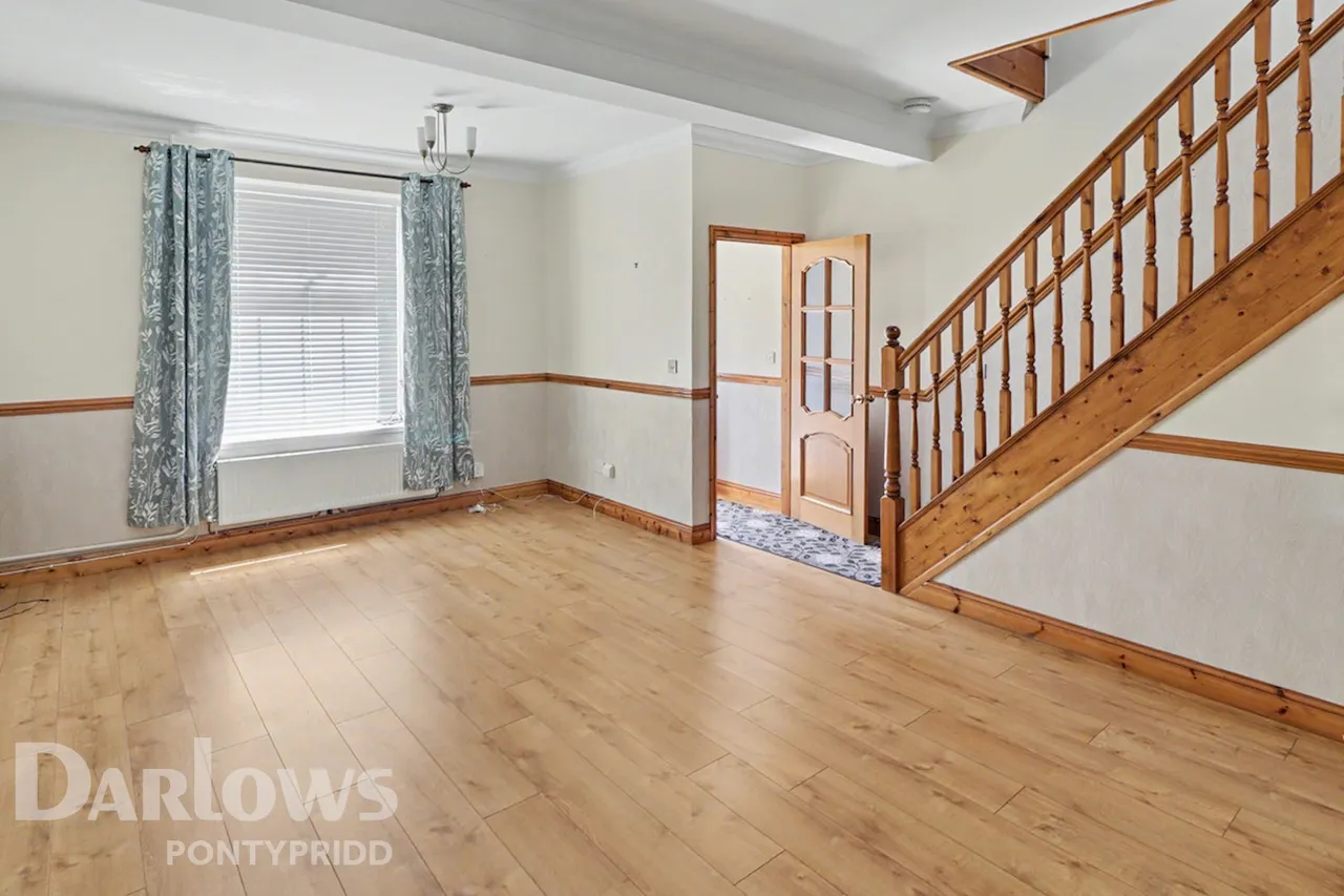 Thomas Street, Mountain Ash, photo 2