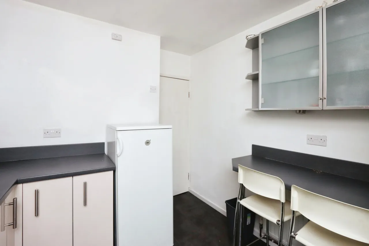Rushdale Road, Sheffield, South Yorkshire, S8, photo 8
