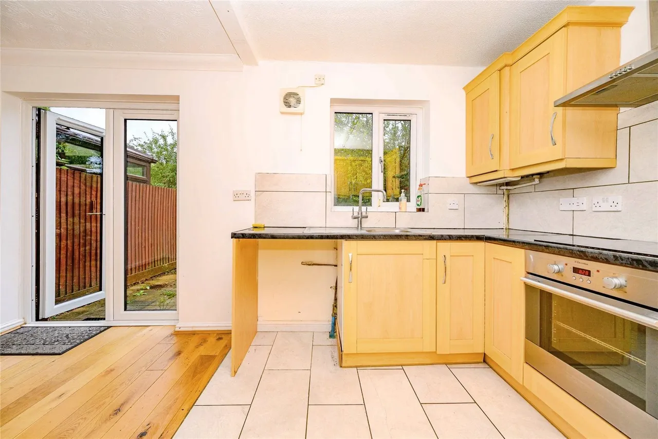 Muirfield, Luton, Bedfordshire, LU2, photo 4