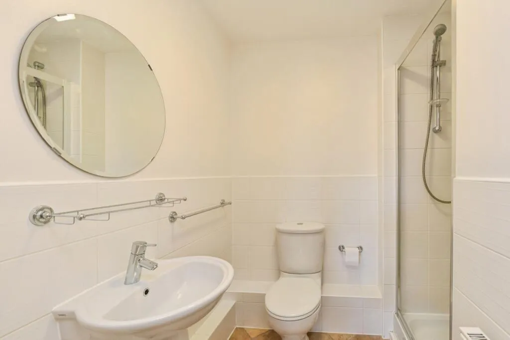 Holywell Drive, Warrington, WA1, photo 7