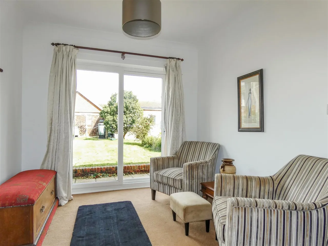 Walders Road, Rustington, photo 6