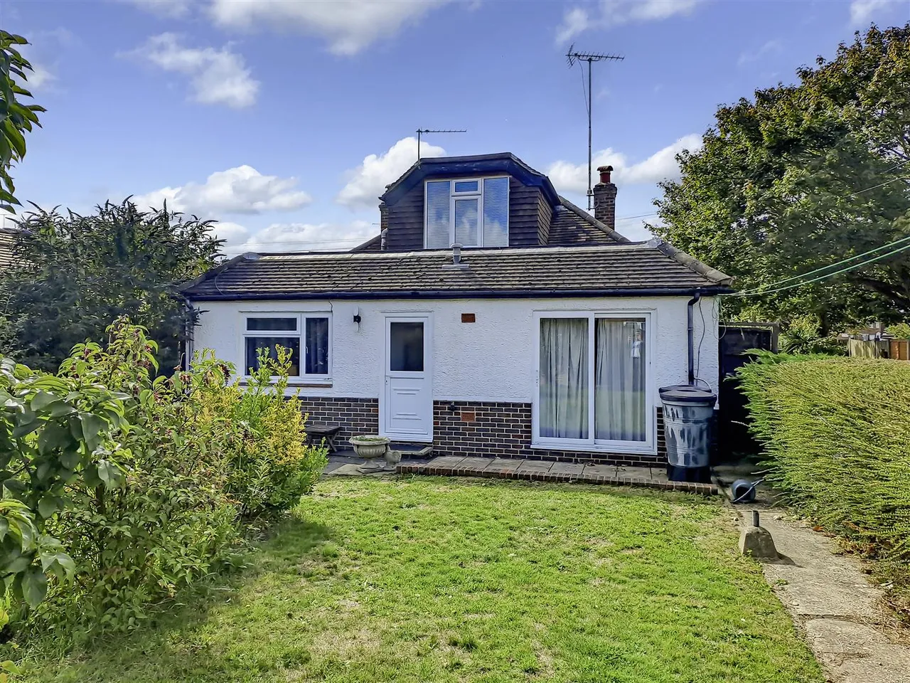 Walders Road, Rustington, photo 15