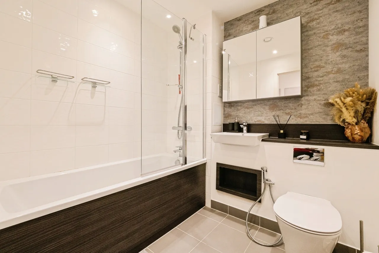Thunderer Street, London, E13, photo 6
