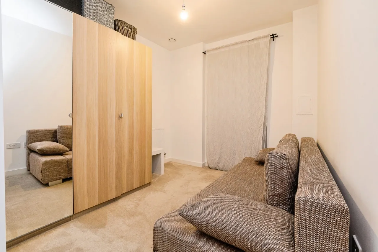 Thunderer Street, London, E13, photo 13