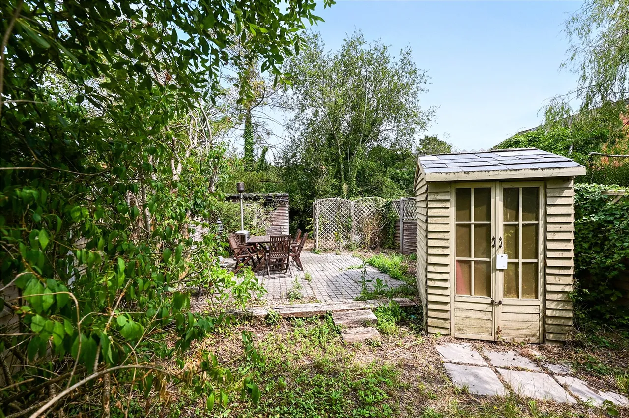 Lysons Avenue, Ash Vale, Guildford, Surrey, GU12 5QF, photo 12