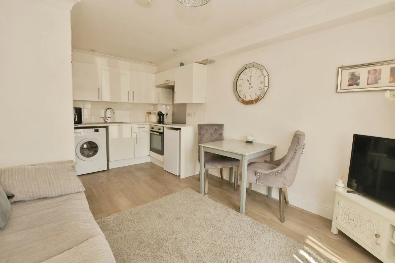 Mountfield Road, NEW ROMNEY, Kent, TN28, photo 10