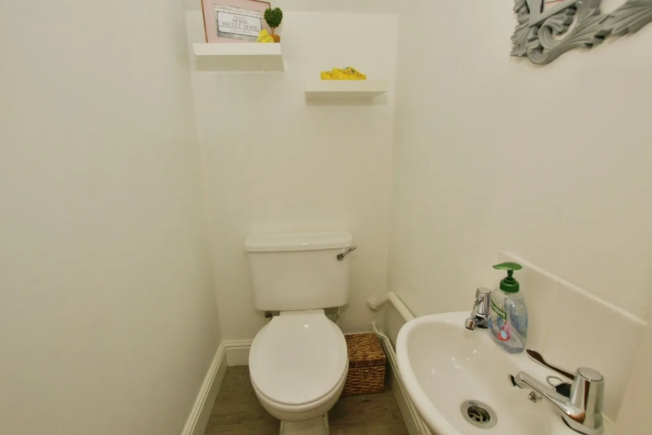 Mountfield Road, NEW ROMNEY, Kent, TN28, photo 6