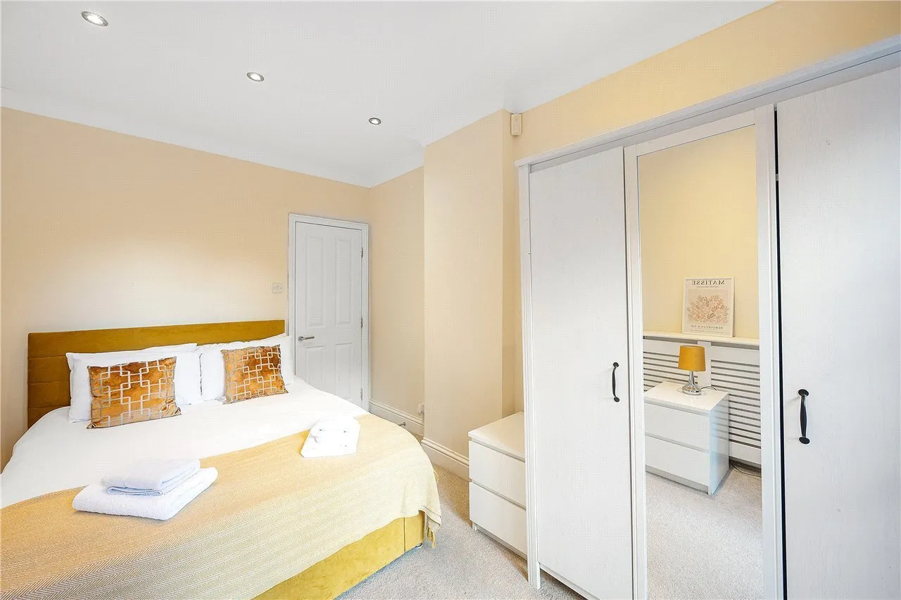 Christchurch Road, London, SW2, photo 18