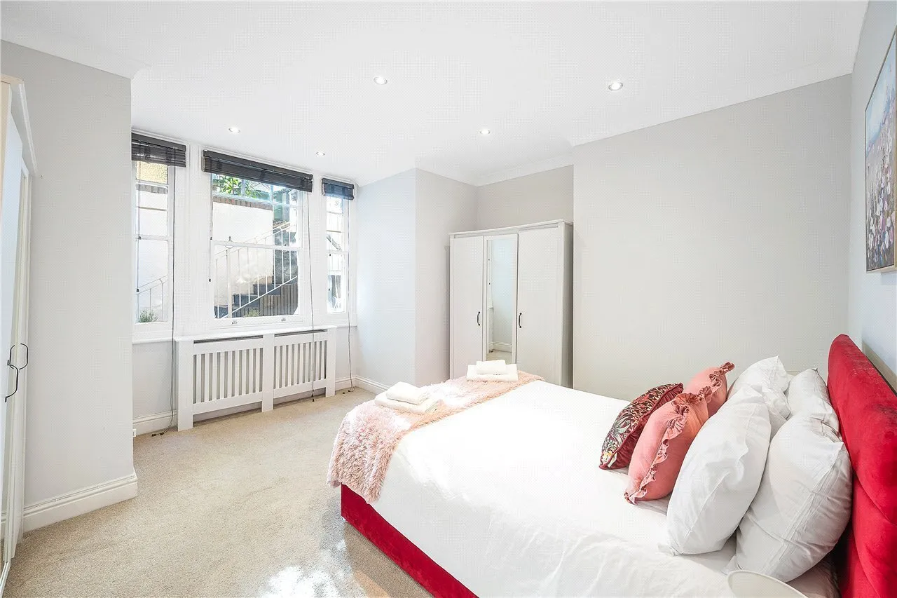 Christchurch Road, London, SW2, photo 15