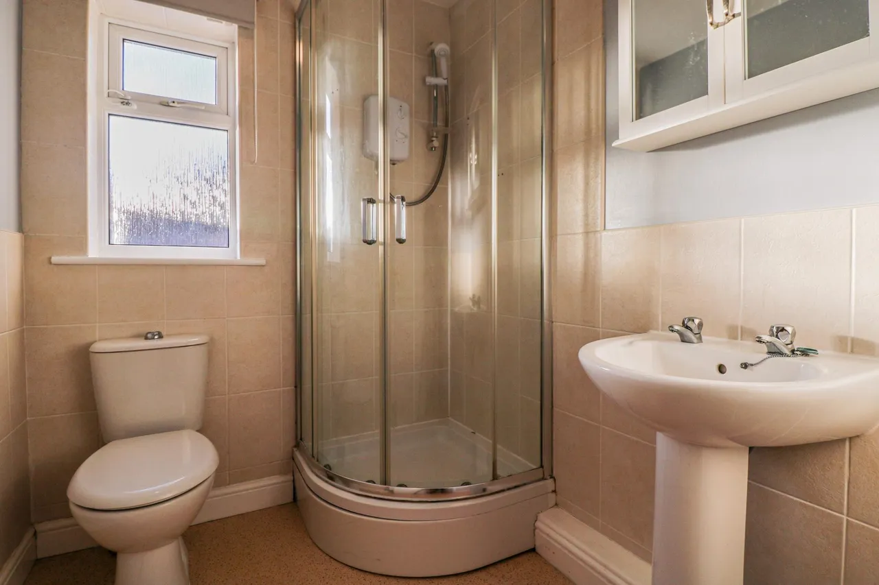 Rutland Close, Ettiley Heath, CW11, photo 8