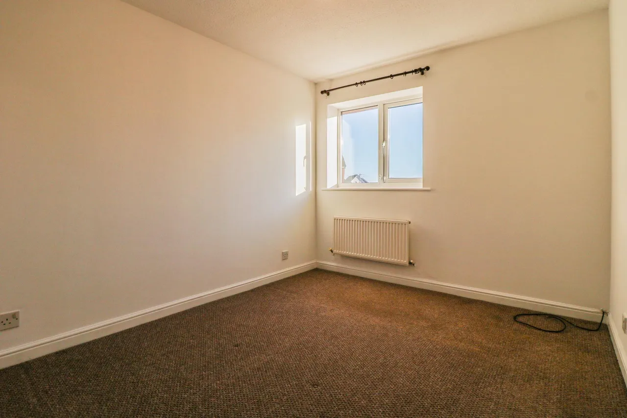 Rutland Close, Ettiley Heath, CW11, photo 10
