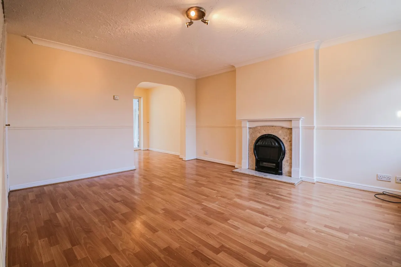 Rutland Close, Ettiley Heath, CW11, photo 2