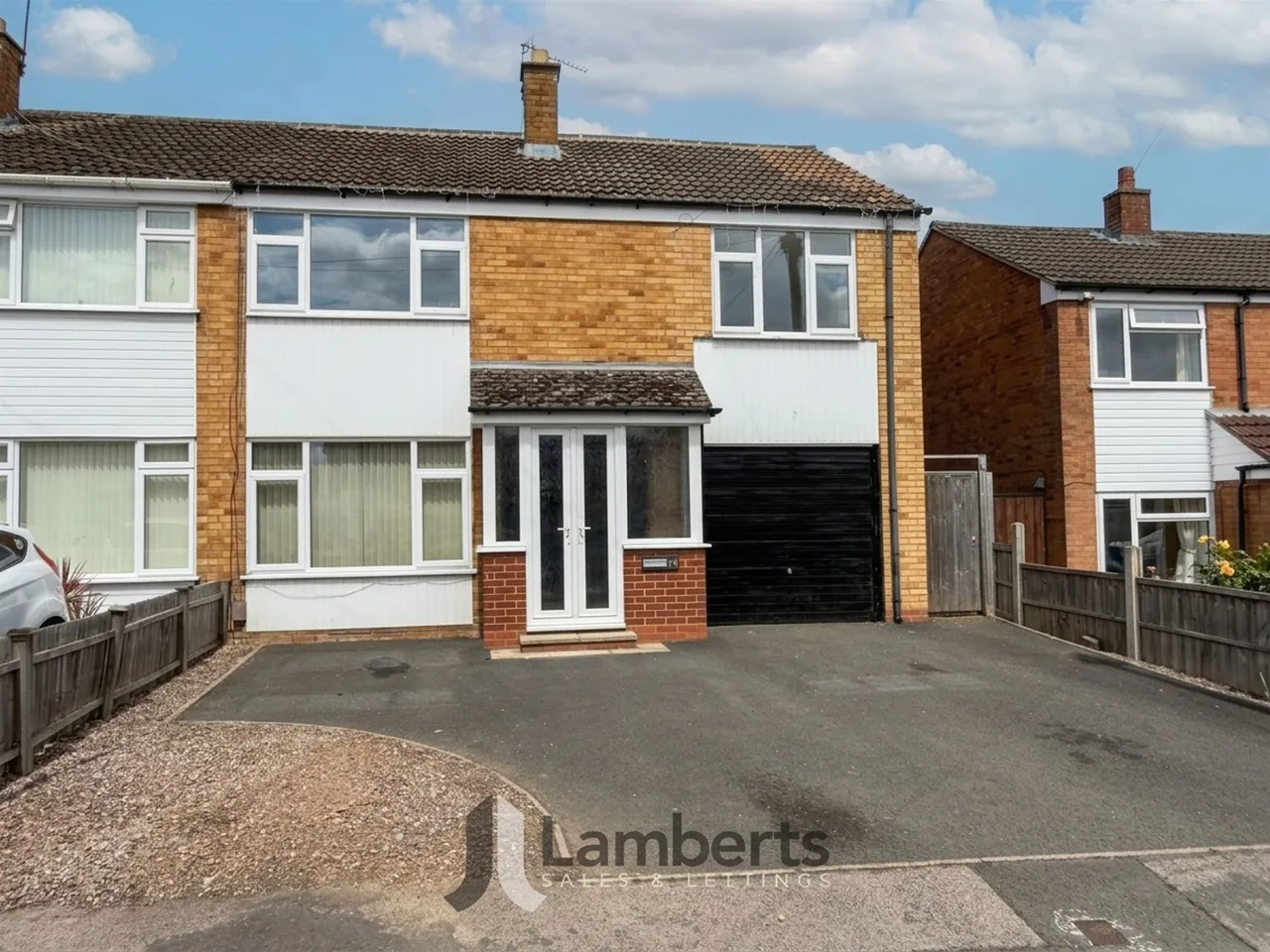 4 bed house for sale — 16 Hamilton Drive, Studley