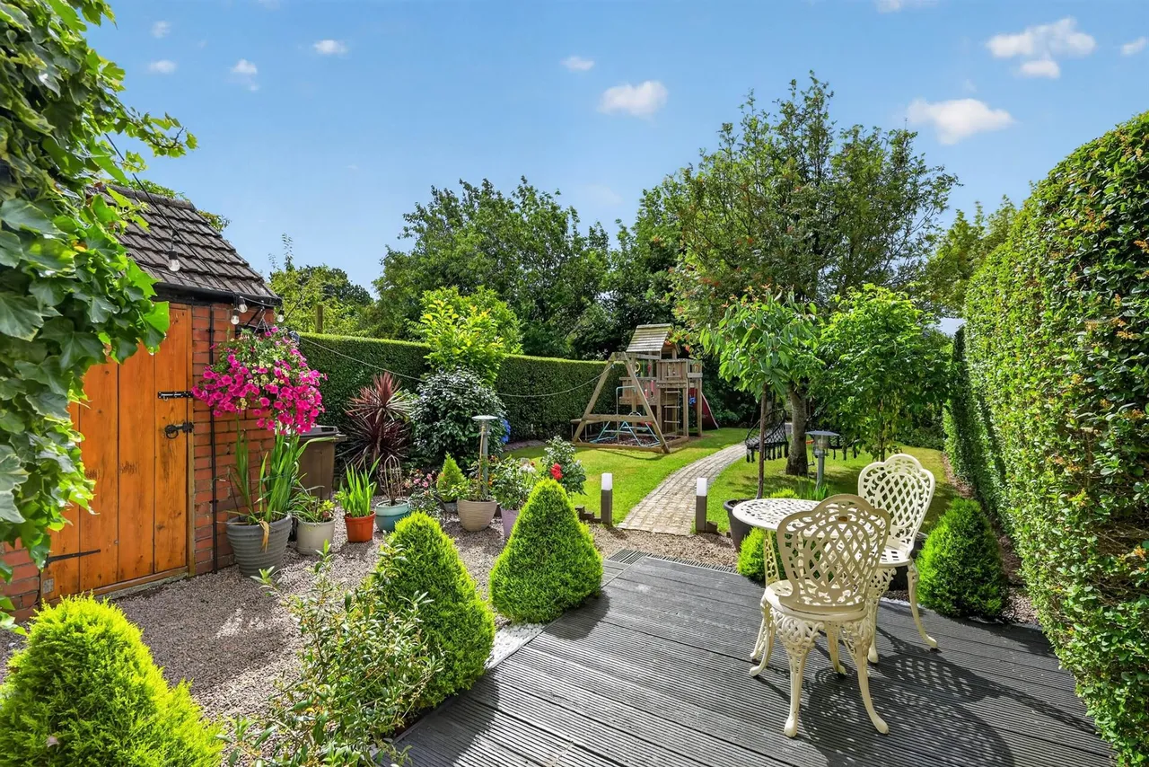 Sandhill Gardens, Belfast, BT5, photo 39