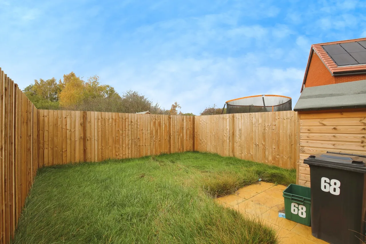 Eitherways, Newbury, RG14, photo 14