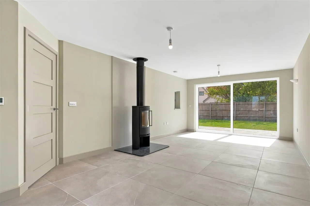 Maple Close, Stradbroke, IP21, photo 3