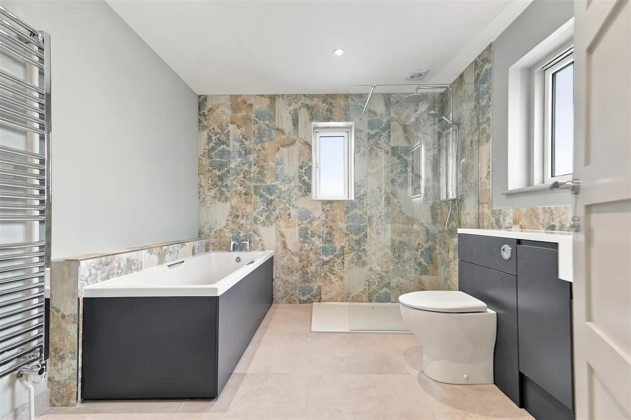 Maple Close, Stradbroke, IP21, photo 9