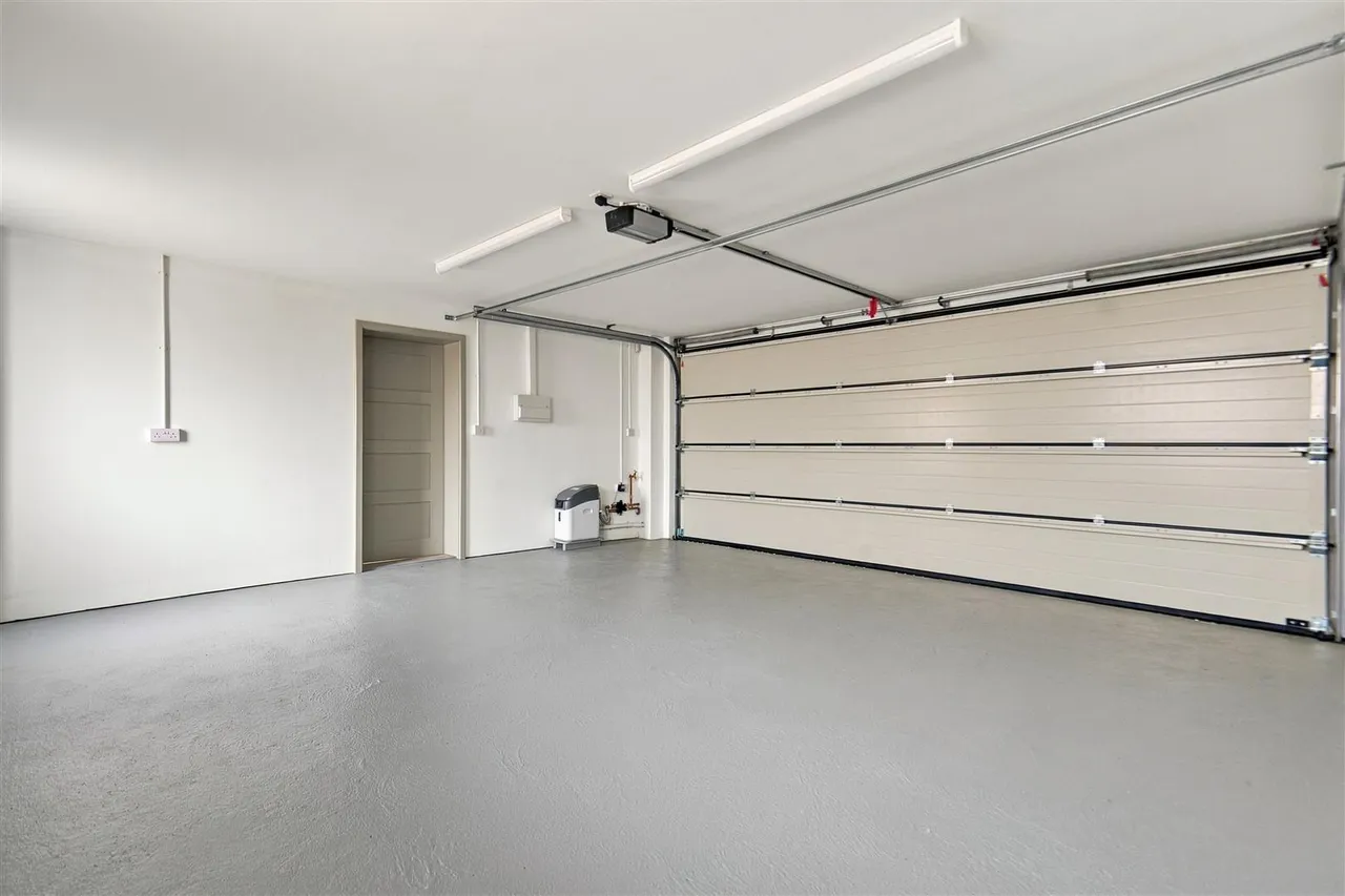 Maple Close, Stradbroke, IP21, photo 19