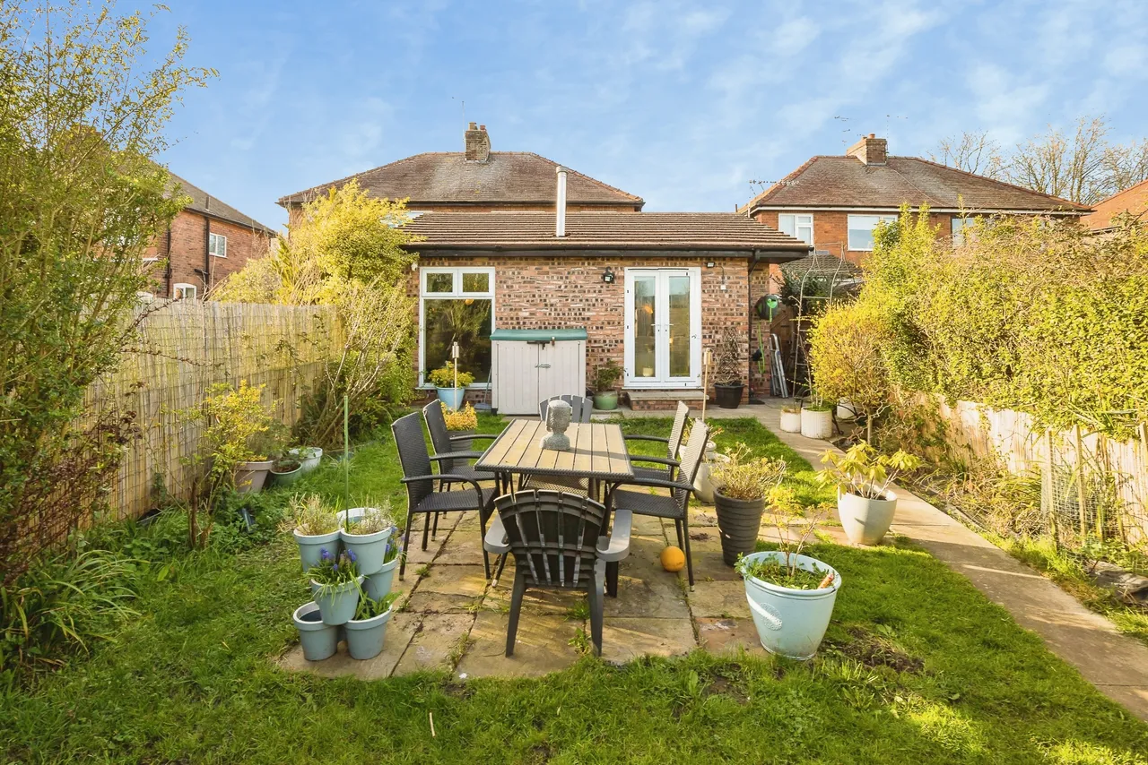 Leaches Lane, Deeside, CH5, photo 14