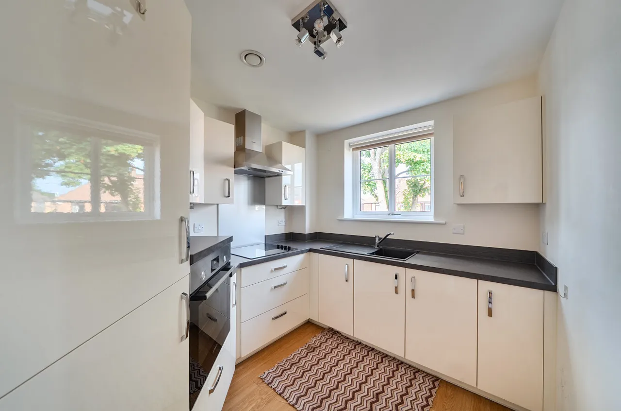 Hampton Close, Shirley, SO15, photo 5
