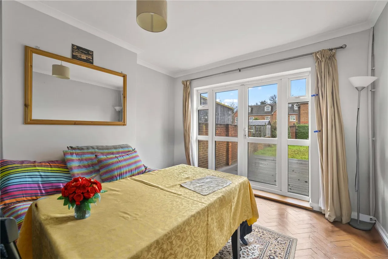 Powder Mill Lane, Twickenham, TW2 6EJ, photo 5