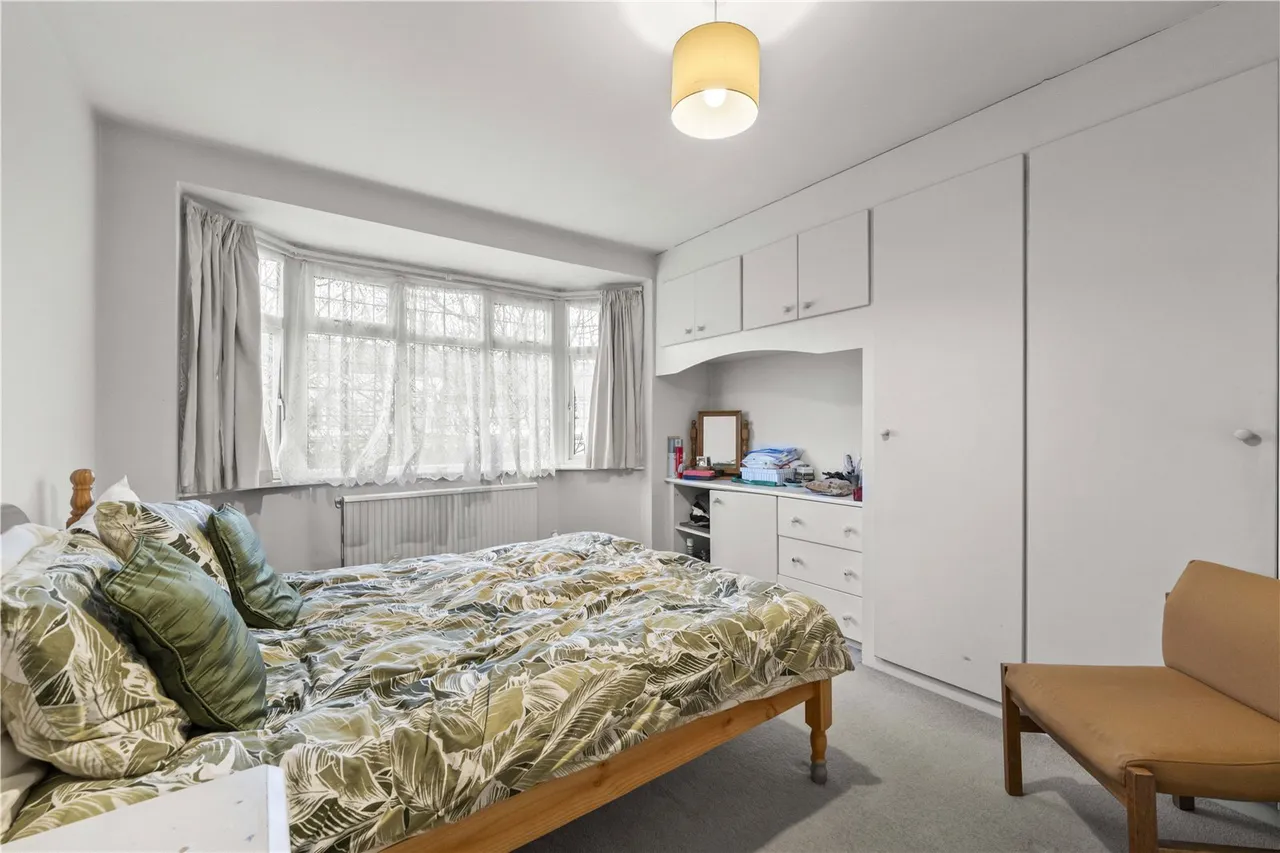 Powder Mill Lane, Twickenham, TW2 6EJ, photo 6