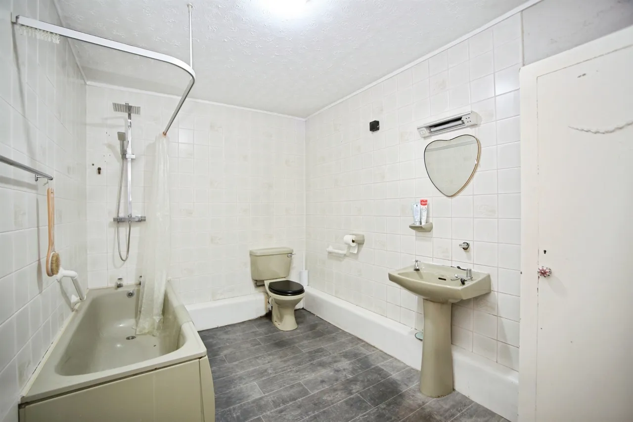 Station Road, Llanishen, CF14, photo 12
